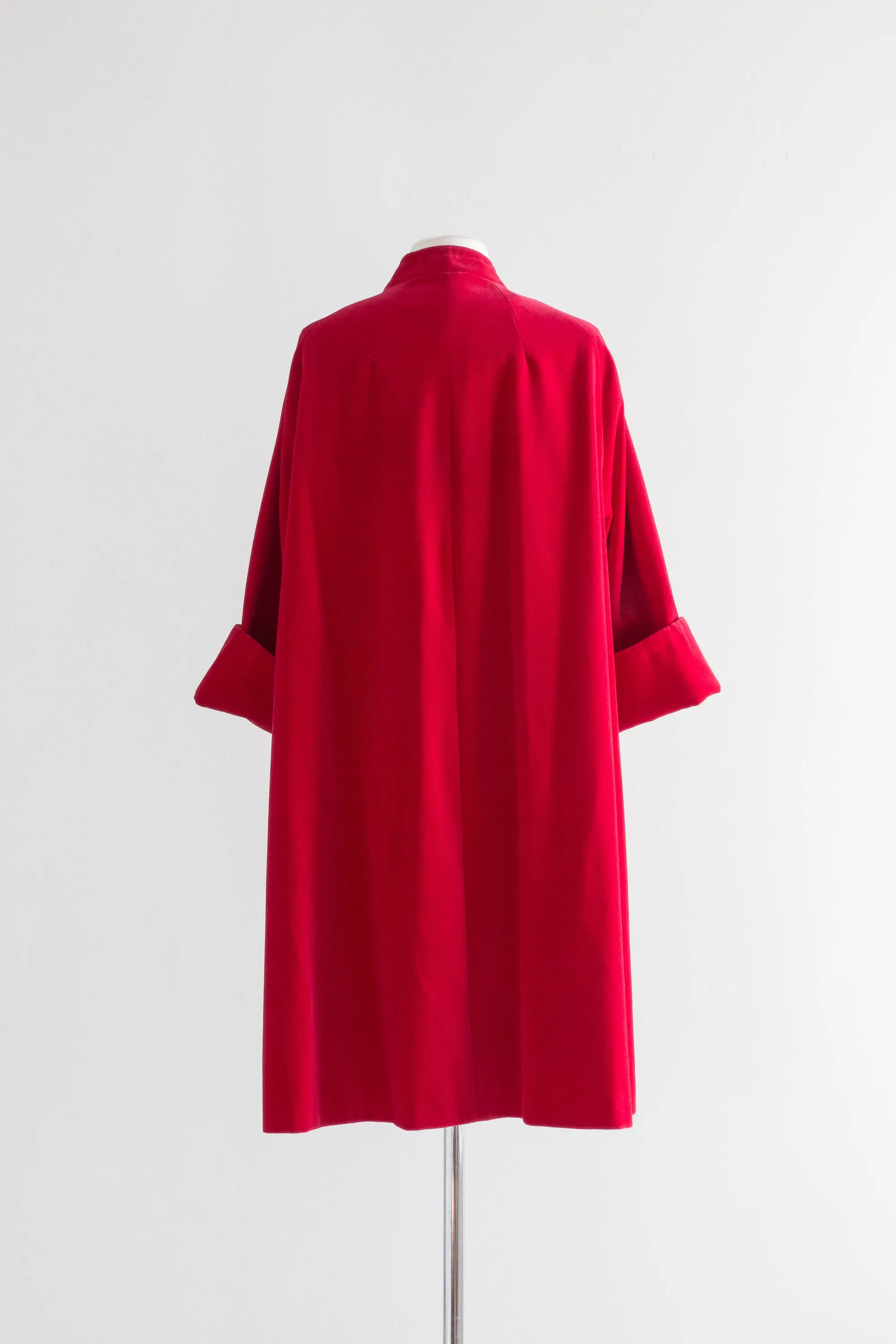 1950's Shocking Pink Red Velvet Swing Coat / ML