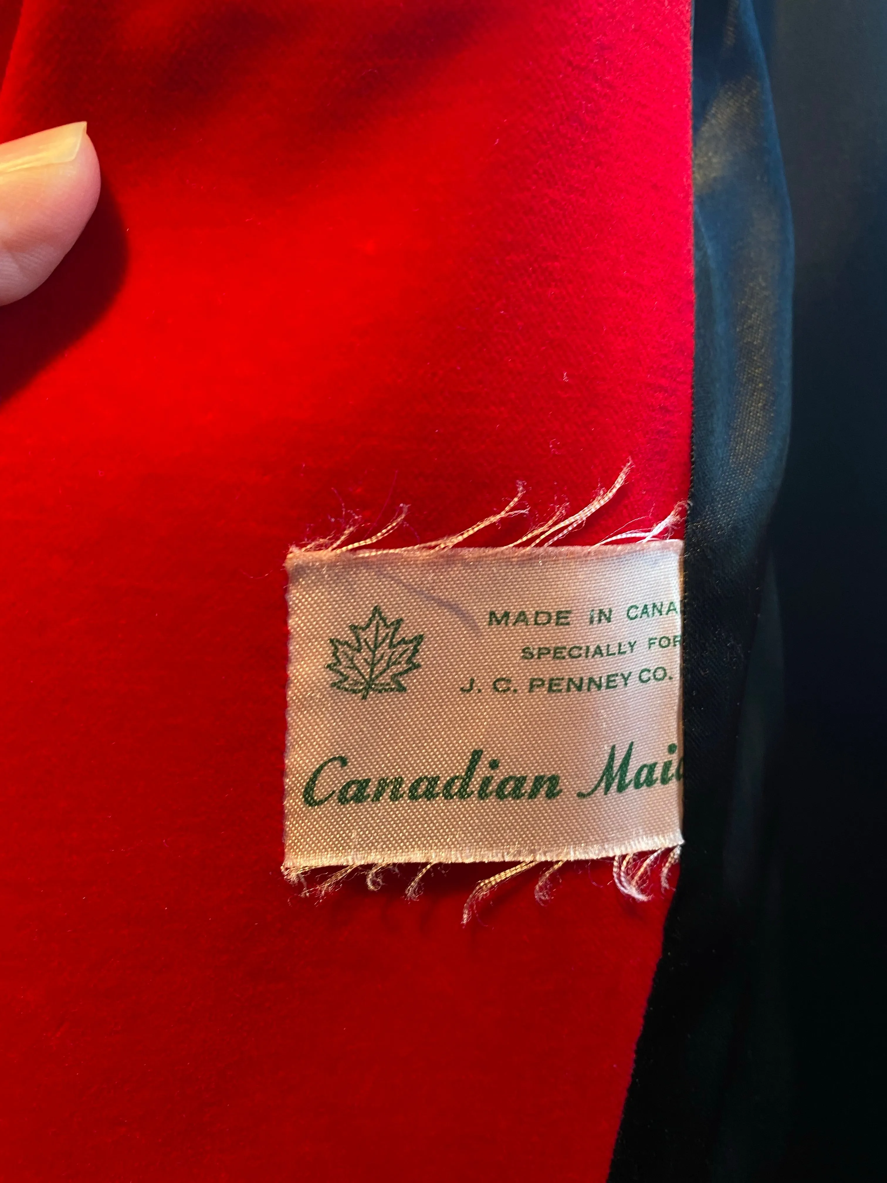 1950's Shocking Pink Red Velvet Swing Coat / ML