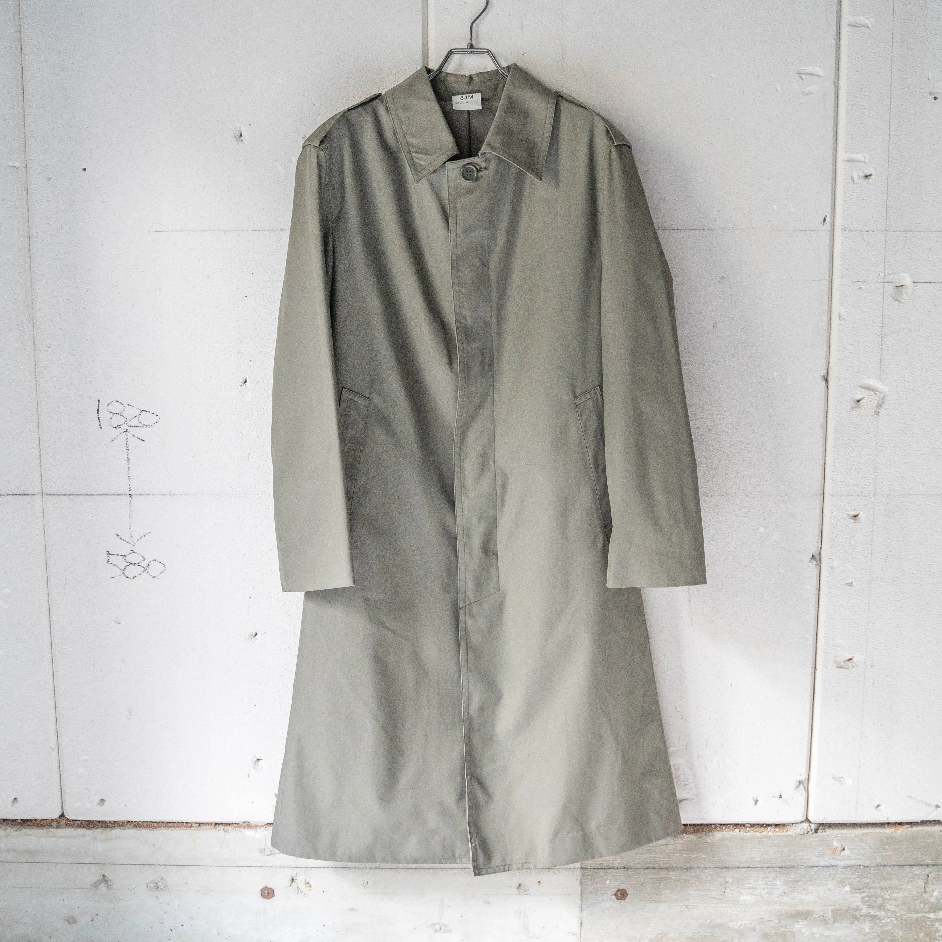 2000s Spanish military khaki color balmacaan coat 'dead stock'