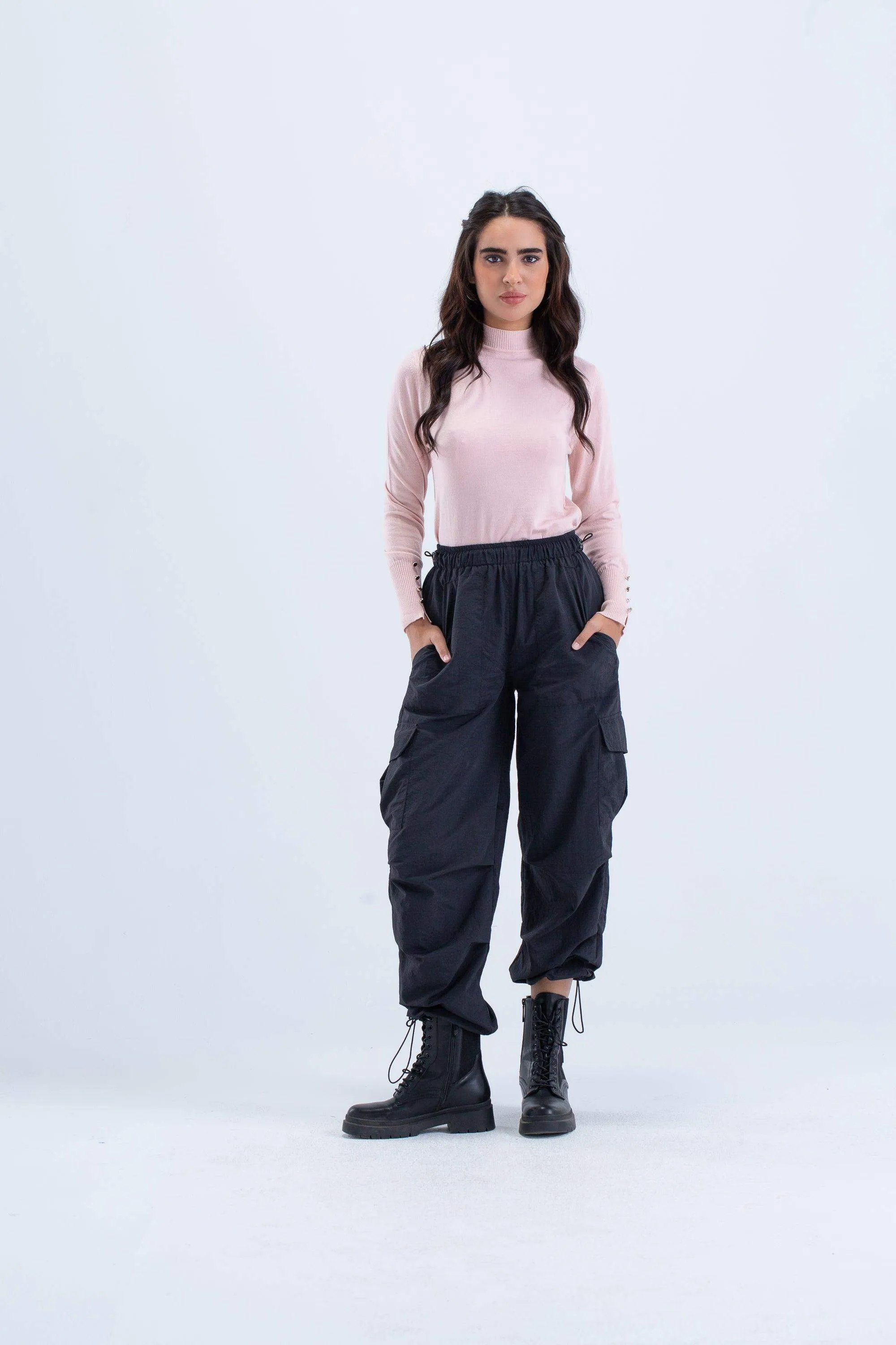 4 Buttoned Sleeves Pullover