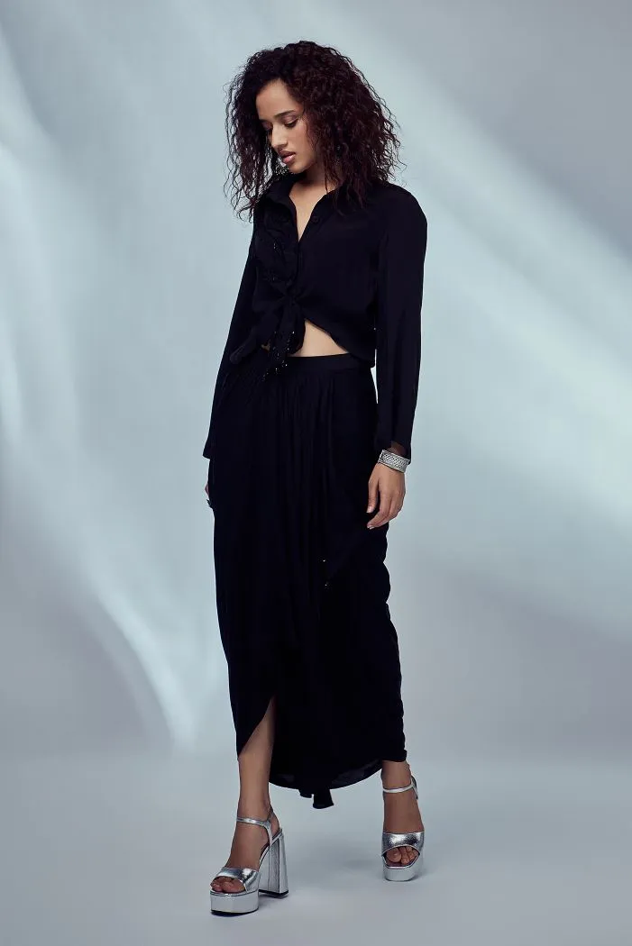 Black Knot Dress