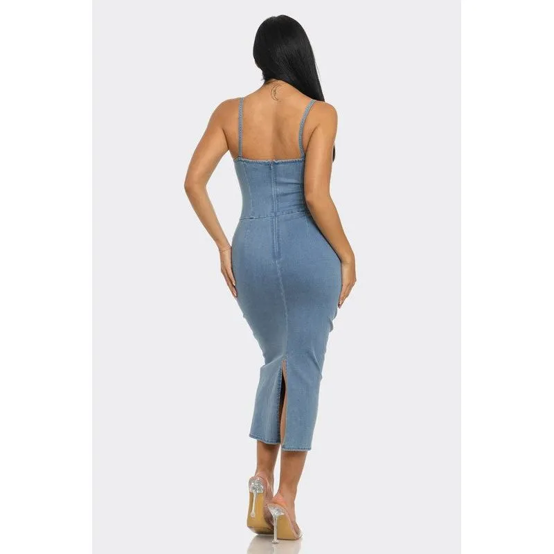 CASUAL LIGHT WASHED DENIM MIDI DRESS