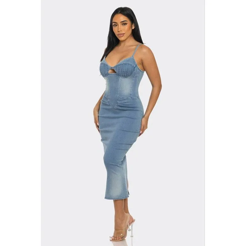 CASUAL LIGHT WASHED DENIM MIDI DRESS