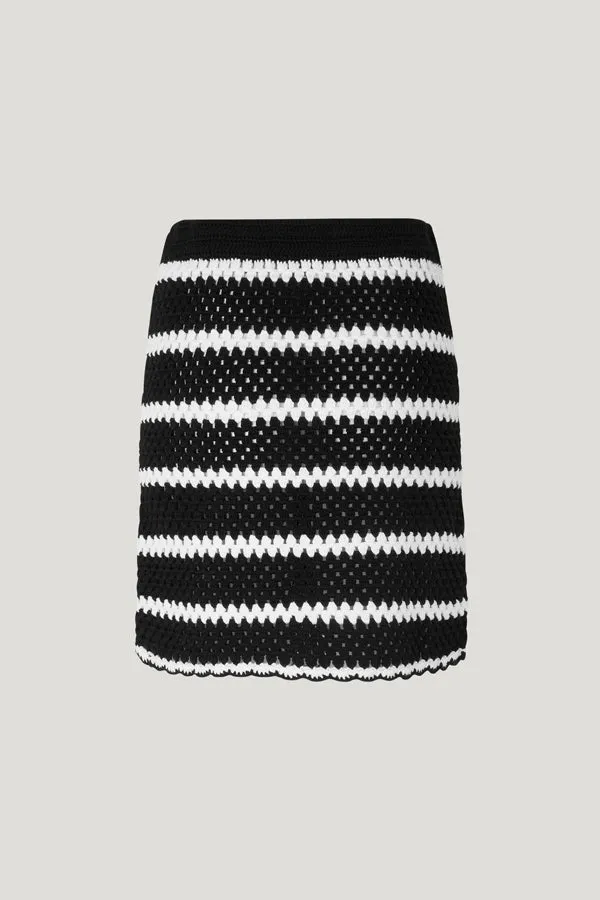 CHEYENNE | Black Creme Crochet