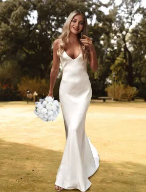 Hall Casual Wedding Dresses Sheath / Column Camisole V Neck Spaghetti Strap Court Train Charmeuse Bridal Gowns With Solid Color 2023 Summer Wedding Party