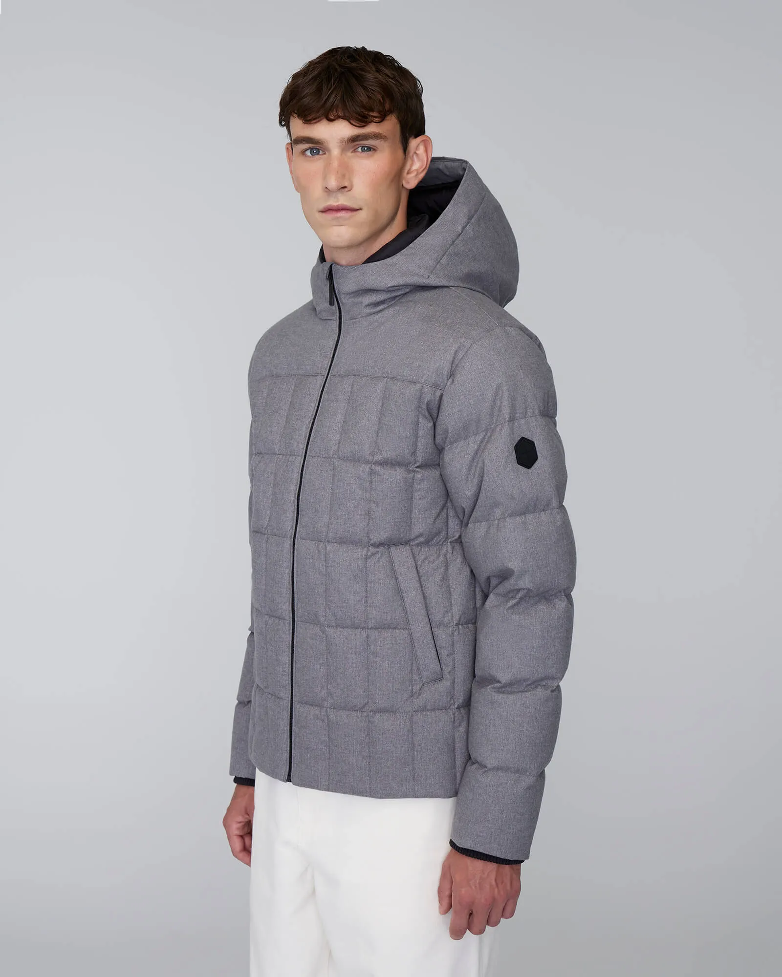 LEO | Lightweight Hooded Down Jacket